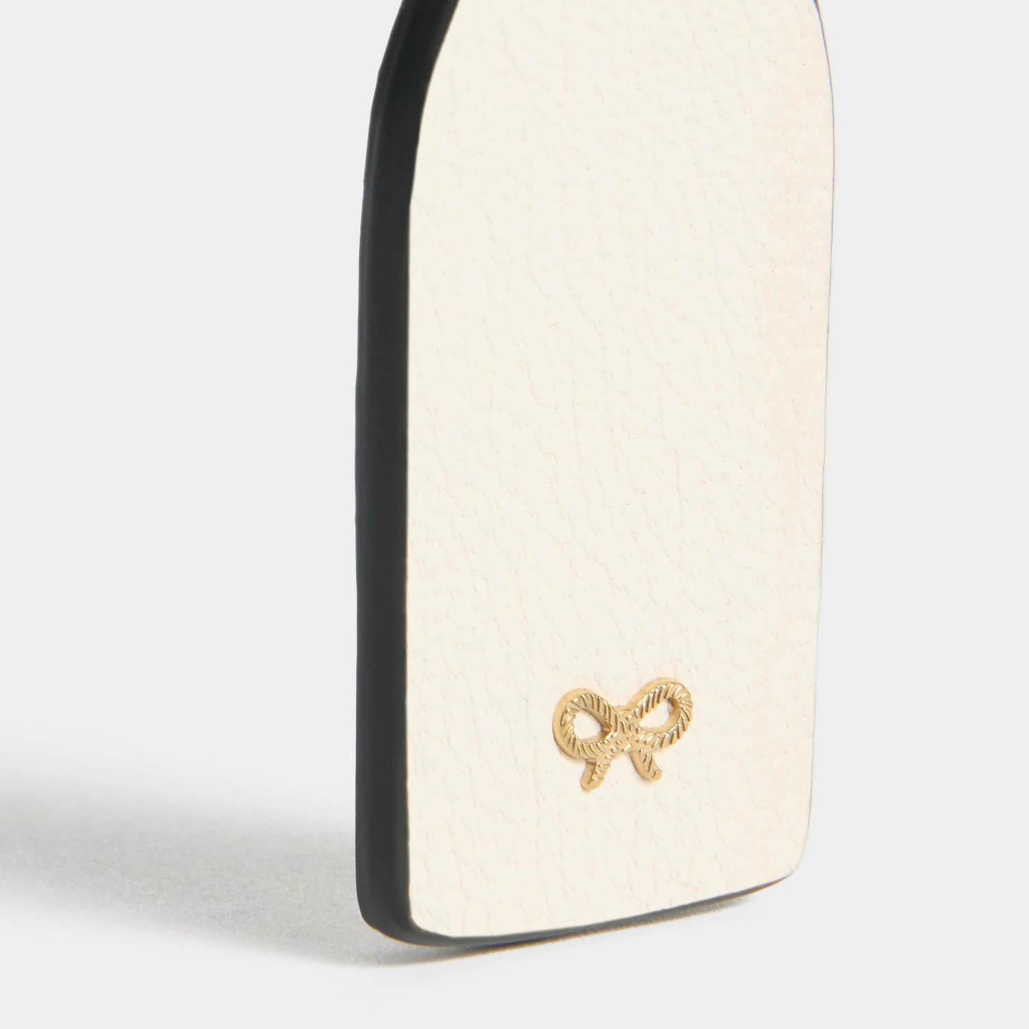 Anya Brands Malibu Charm - Image 5