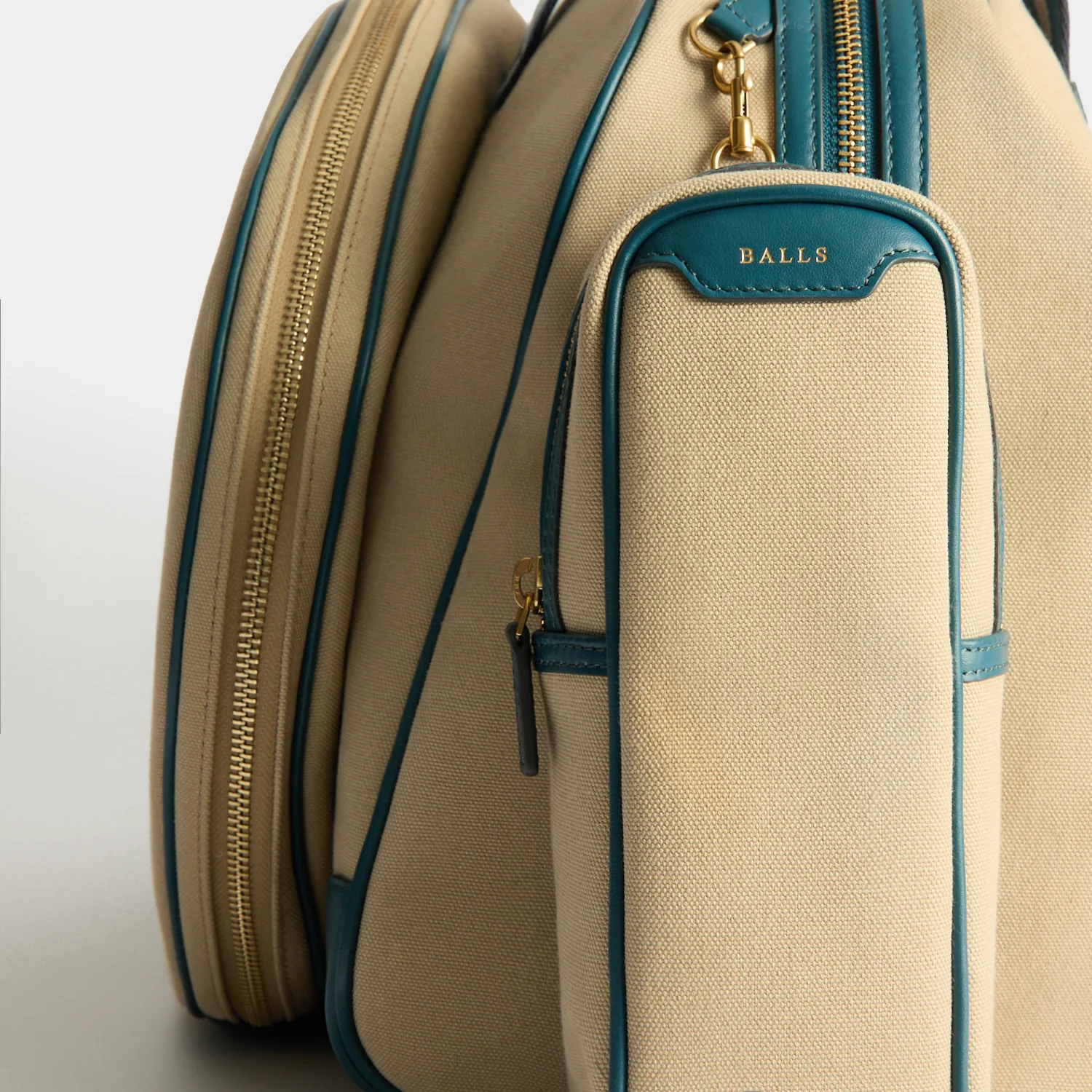 Bespoke Walton Tennis Bag - Image 8