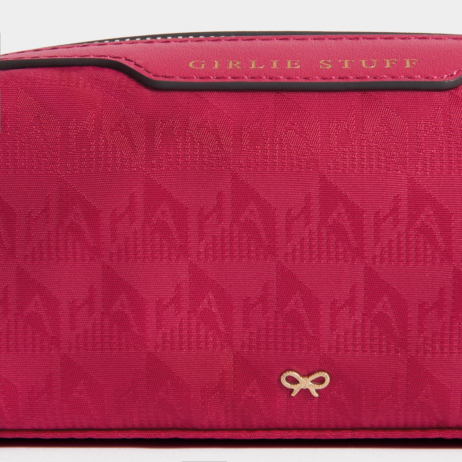 Logo Girlie Stuff Pouch - Image 5