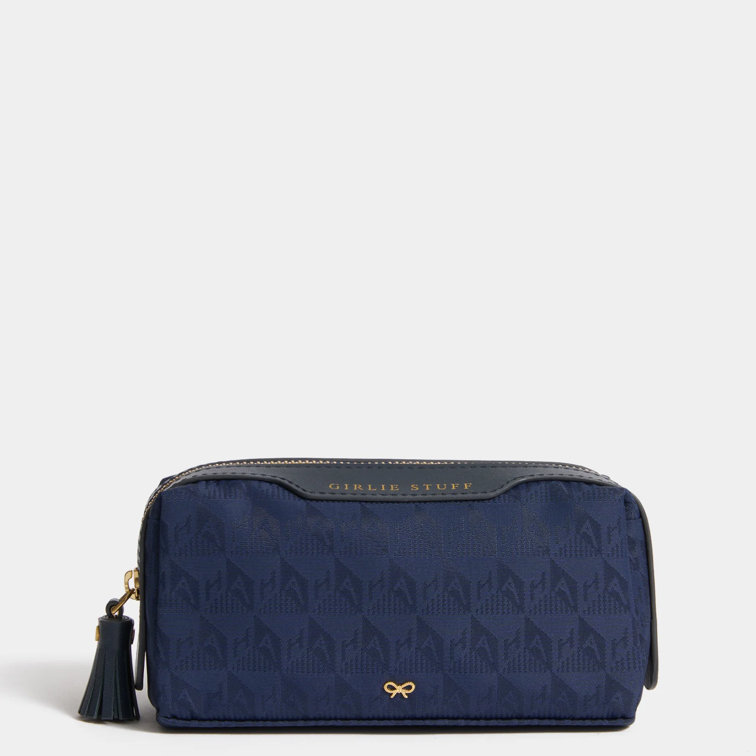 Logo Girlie Stuff Pouch
