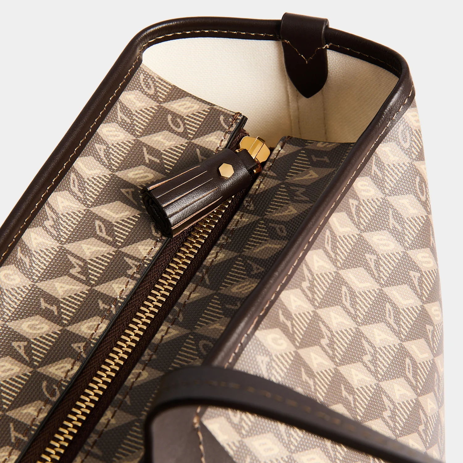 I Am A Plastic Bag Zipped Motif Tote - Image 3