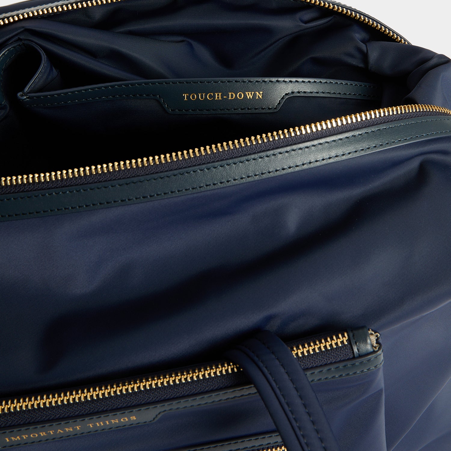 In-Flight Travel Bag - Image 10