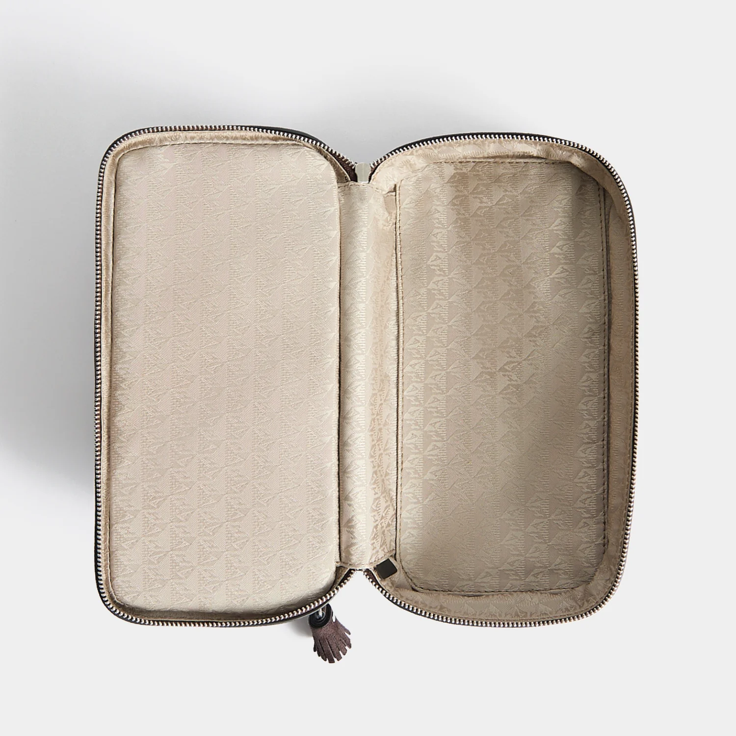 Large Make-Up Pouch - Image 4