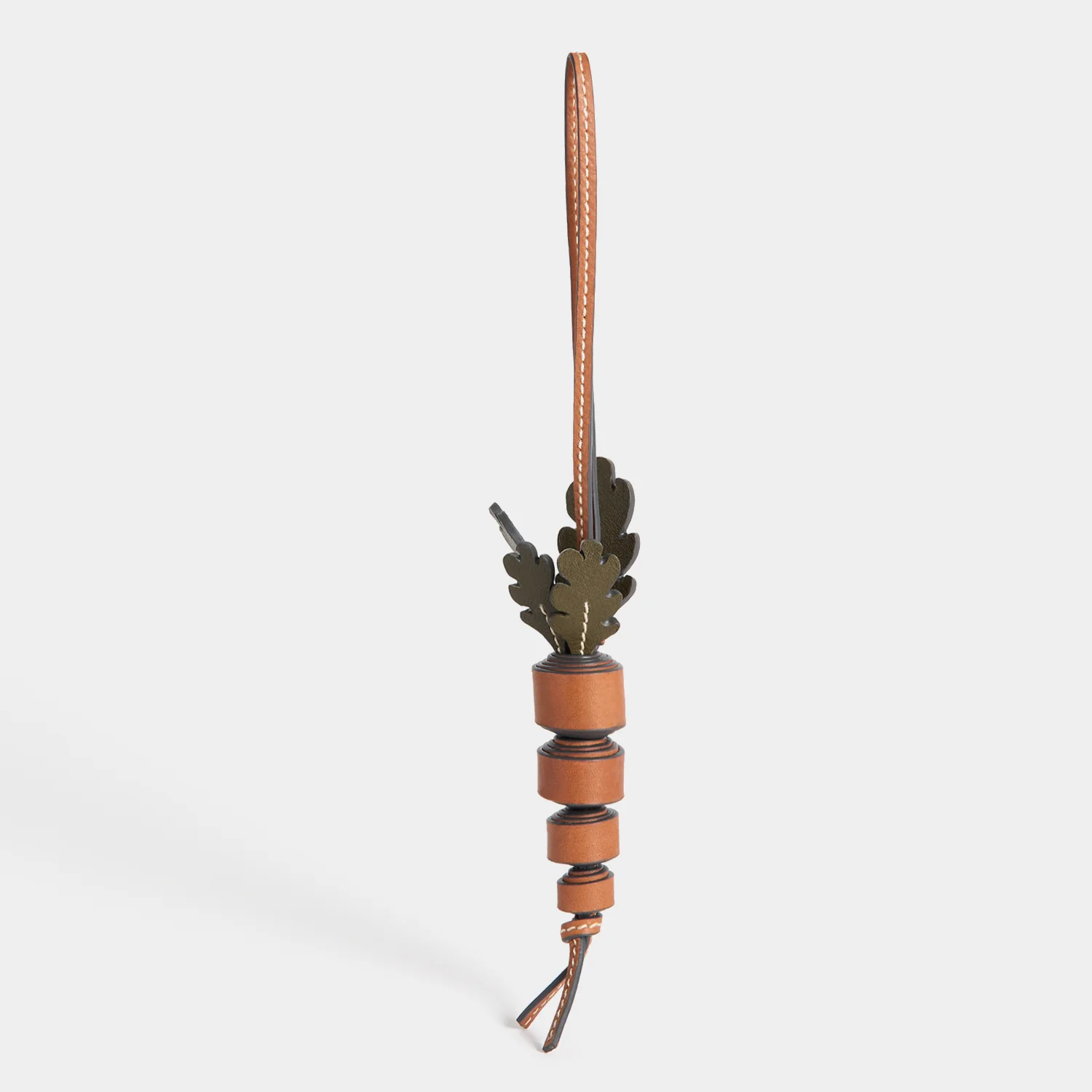 Return to Nature Carrot Charm