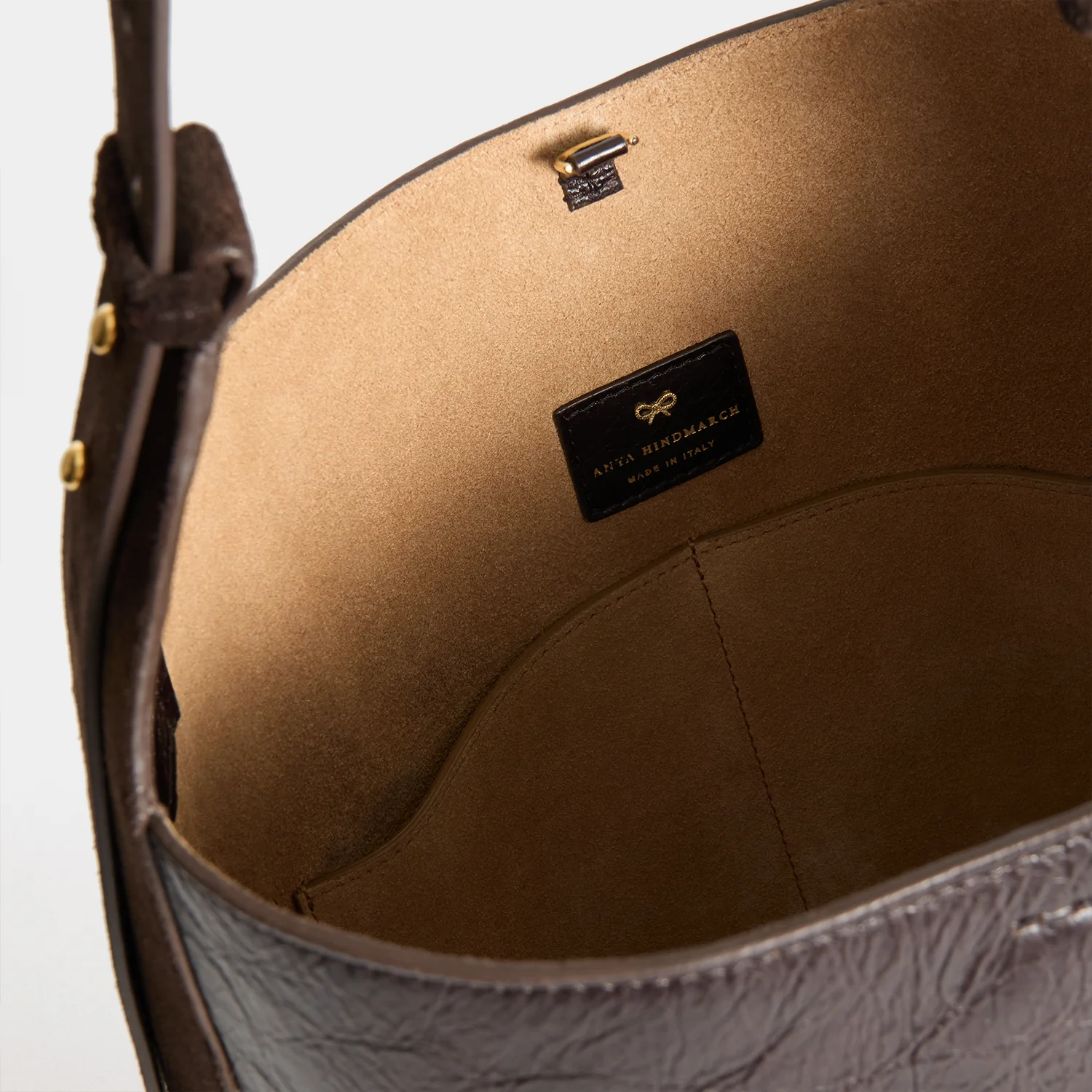 Ringo Chesterfield Shoulder Bag - Image 7