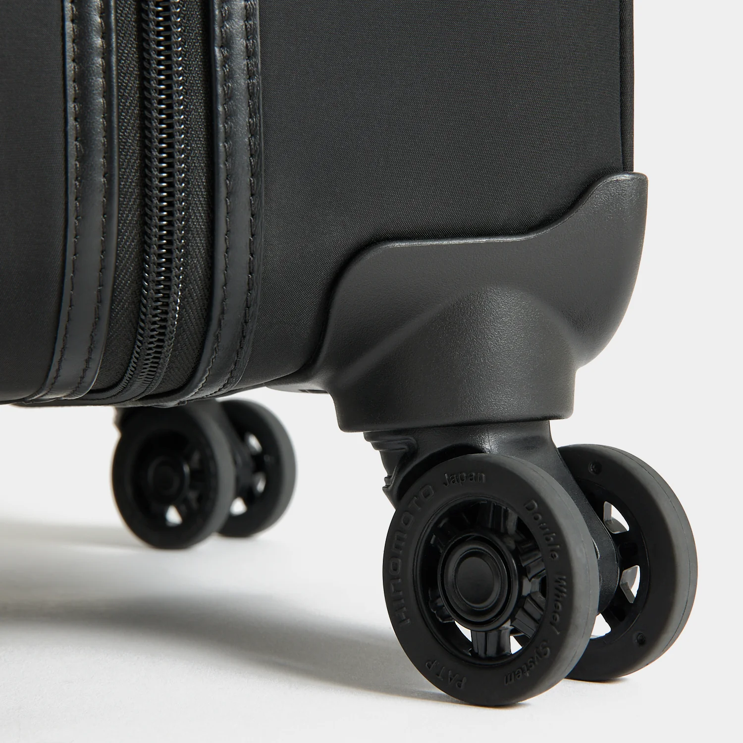 Short-Haul Suitcase - Image 17