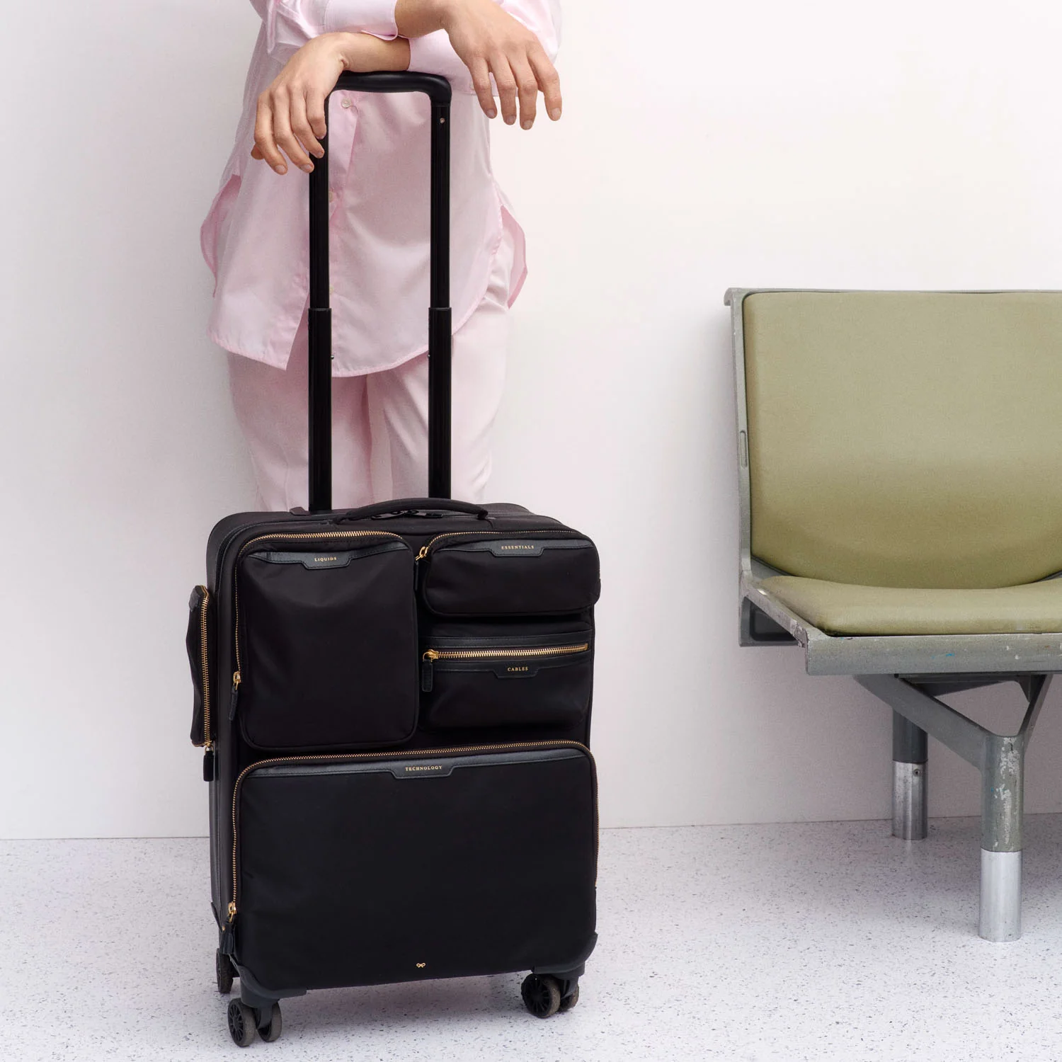 Short-Haul Suitcase - Image 4