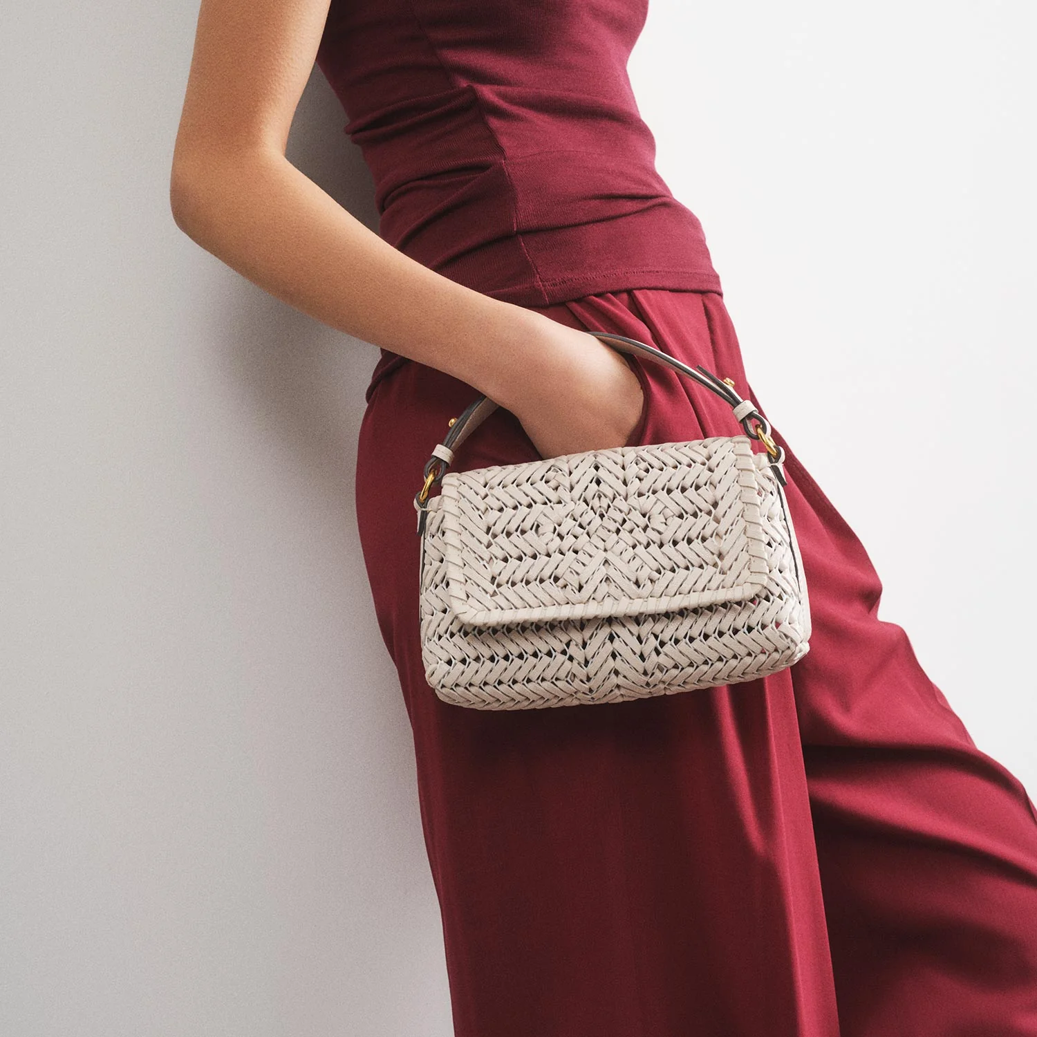 Neeson Cross-body - Image 2