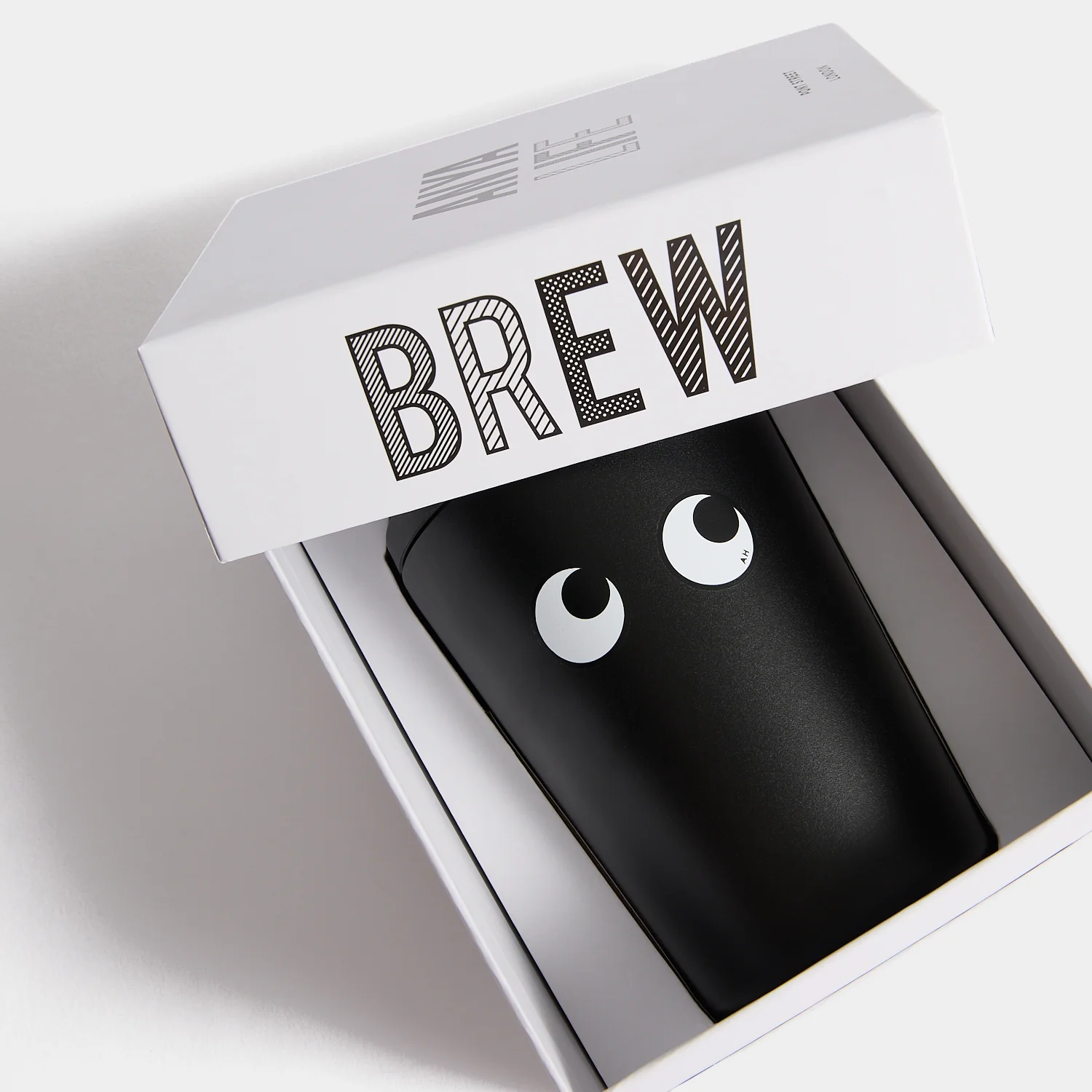 Eyes Reusable Coffee Cup - Image 5