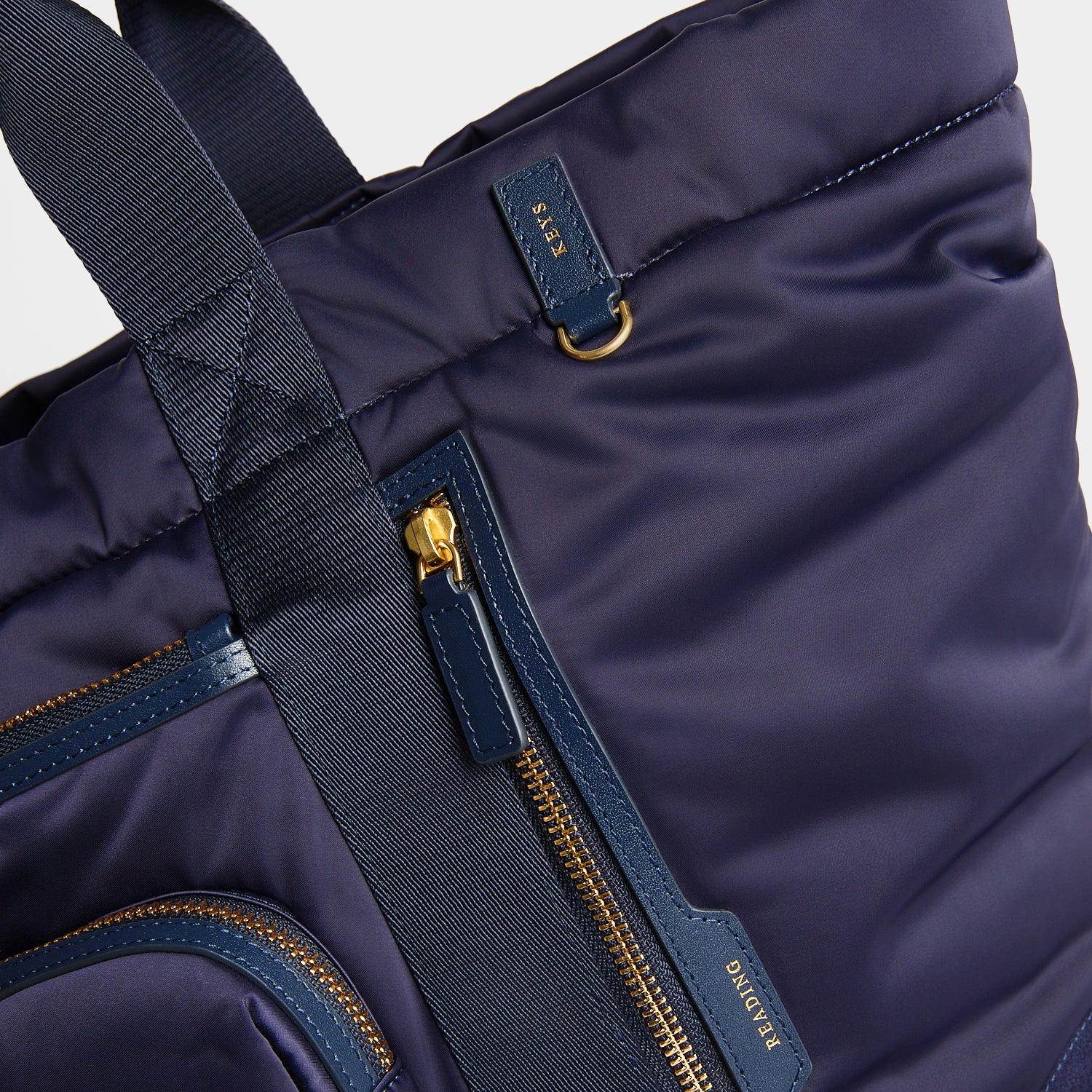 Padded Travel Tote - Image 4