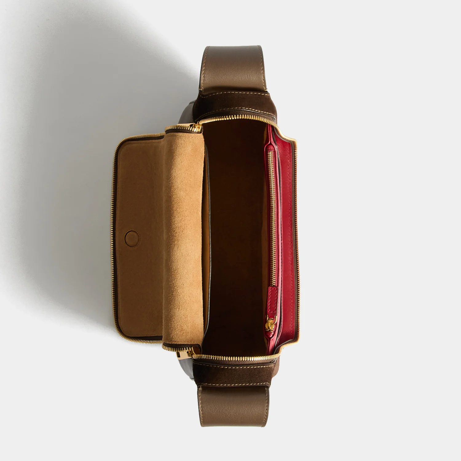 Vere Shoulder Bag - Image 9